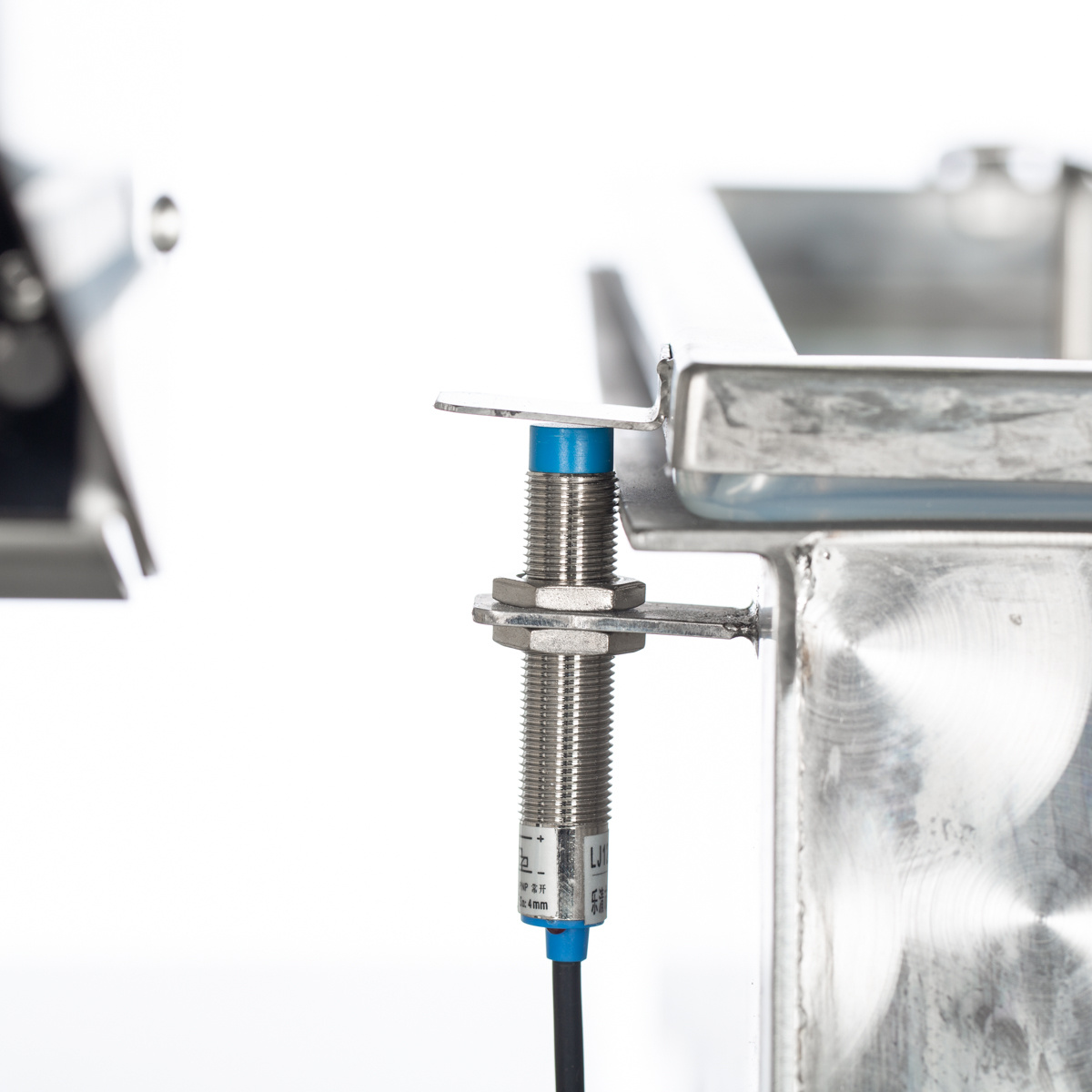 Milky FJ 100 C with a tilting mechanism